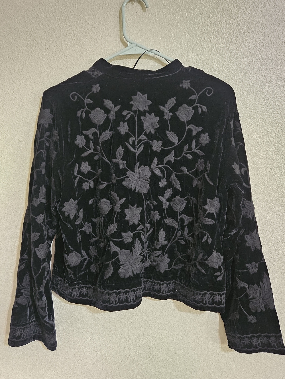 Zara Black Velvet Floral Embroidered Coat - Picture 6 of 6